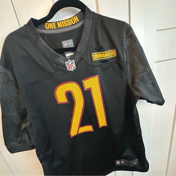 NFL Black Commanders Jersey M. 21  Taylor - Picture 2 of 8